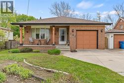 645 HIGHWAY 18 Lasalle, ON N9J 1A5