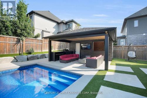 90 Pebblecreek Walk W, London North (North R), ON - Outdoor With In Ground Pool With Deck Patio Veranda