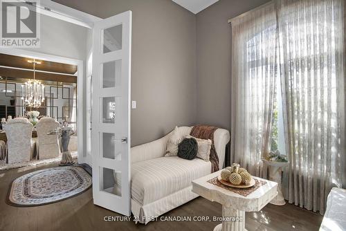 90 Pebblecreek Walk W, London North (North R), ON - Indoor Photo Showing Other Room