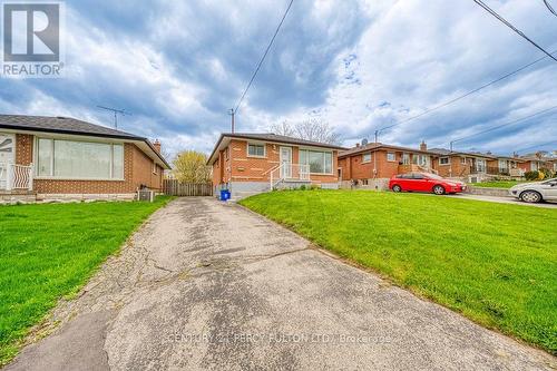381 Conant Street, Oshawa, ON - Outdoor