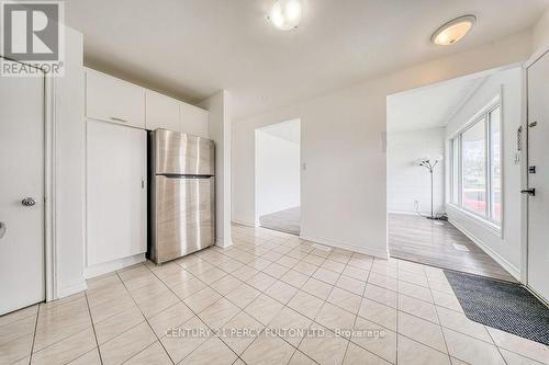381 Conant Street, Oshawa, ON - Indoor