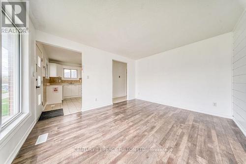 381 Conant Street, Oshawa, ON - Indoor Photo Showing Other Room
