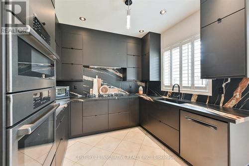92 Riverwalk Drive, Markham, ON - Indoor Photo Showing Kitchen With Double Sink