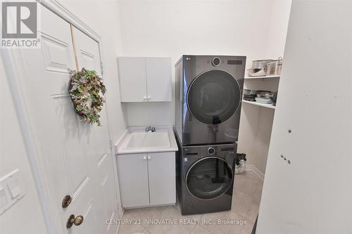 92 Riverwalk Drive, Markham, ON - Indoor Photo Showing Laundry Room
