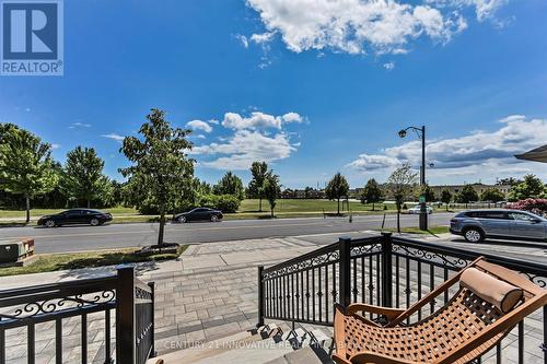 92 Riverwalk Drive, Markham, ON - Outdoor With View