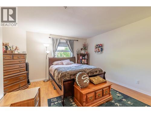 3300 Centennial Drive Unit# 204, Vernon, BC - Indoor Photo Showing Bedroom