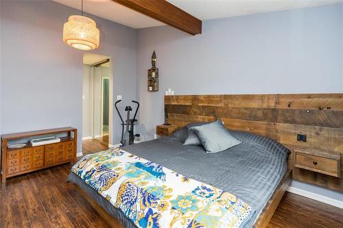 44 Falconer Bay, Winnipeg, MB 