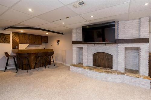 44 Falconer Bay, Winnipeg, MB 