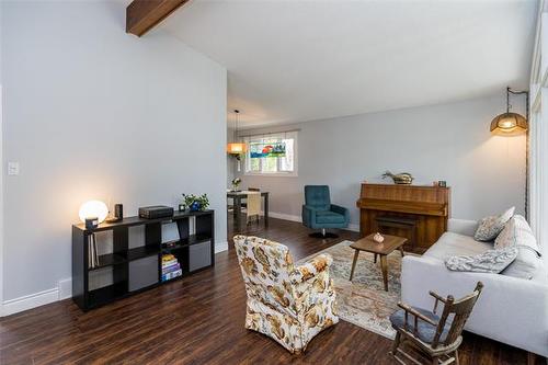 44 Falconer Bay, Winnipeg, MB 