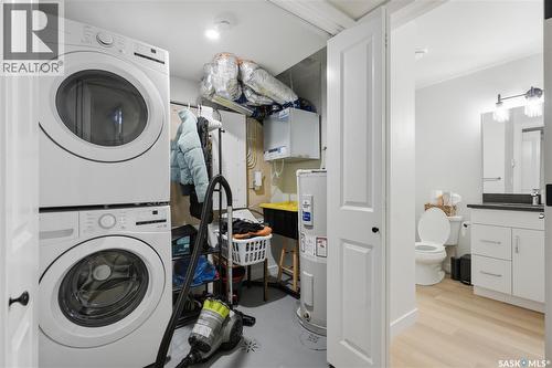 159 Doran Way, Saskatoon, SK - Indoor Photo Showing Laundry Room