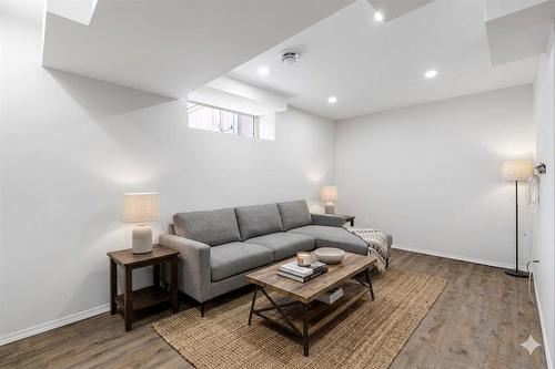 79 Fernwood Avenue, Winnipeg, MB - Indoor