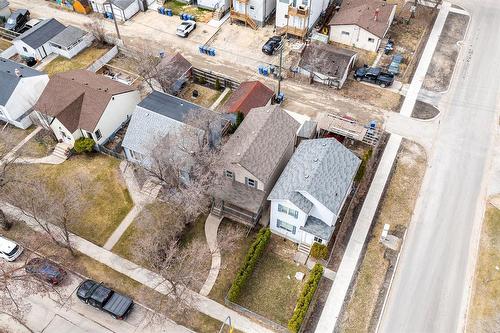 79 Fernwood Avenue, Winnipeg, MB - 