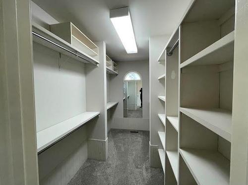 157 Park Place W, Winnipeg, MB - Indoor