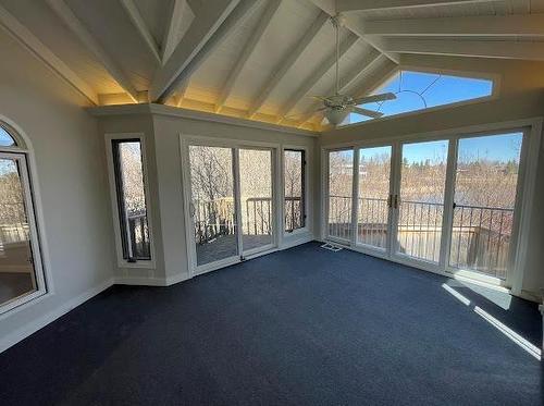 157 Park Place W, Winnipeg, MB -  Photo Showing Other Room