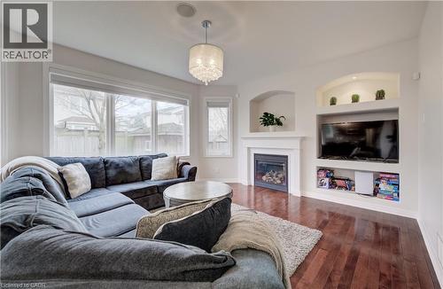 47 Dellgrove Circle, Cambridge, ON - Indoor Photo Showing Living Room With Fireplace