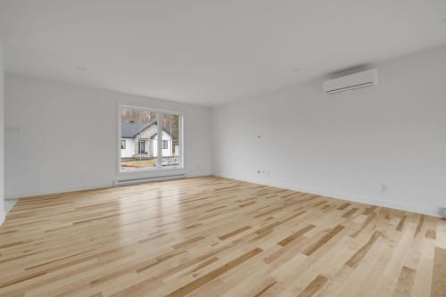 Salon - 563 D'Apollon, Saint-Gilles, QC - Indoor Photo Showing Living Room