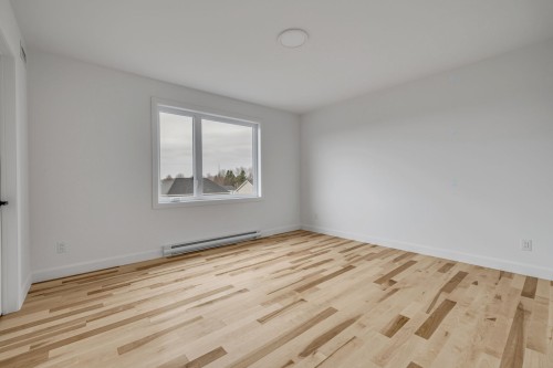 Chambre à coucher - 563 D'Apollon, Saint-Gilles, QC - Indoor Photo Showing Other Room