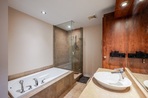 Salle de bains - 3545 Place Cabral, Brossard, QC - Indoor Photo Showing Bathroom