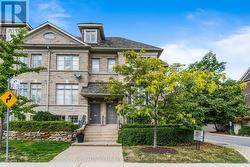 122 SIX POINT ROAD Toronto, ON M8Z 0A1