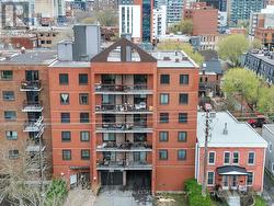 601 - 222 GUIGUES AVENUE  Ottawa, ON K1N 5J2
