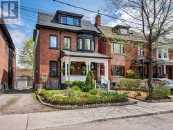 37 HAVELOCK STREET Toronto, ON M6H 3B3