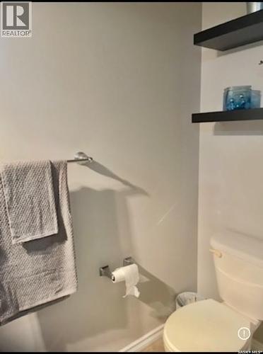 46 Clarke Avenue, Yorkton, SK - Indoor Photo Showing Bathroom