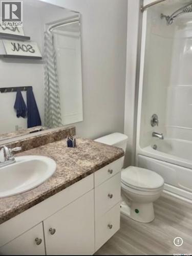 46 Clarke Avenue, Yorkton, SK - Indoor Photo Showing Bathroom