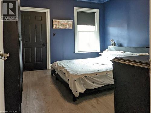 unit 3 - 158 Hunter Street E, Hamilton, ON - Indoor Photo Showing Bedroom