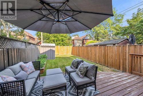 39 Fairleigh Avenue N, Hamilton, ON - Outdoor With Deck Patio Veranda With Exterior