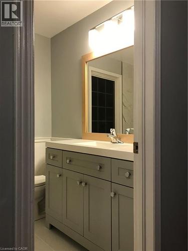470 Bankside Drive, Kitchener, ON - Indoor Photo Showing Bathroom