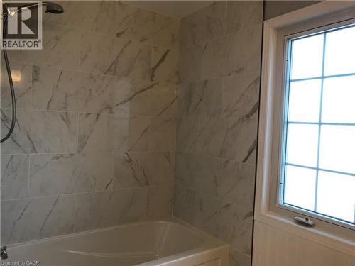 470 Bankside Drive, Kitchener, ON - Indoor Photo Showing Bathroom