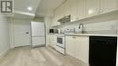 1556 Crestview Avenue, Mississauga, ON  - Indoor Photo Showing Kitchen 