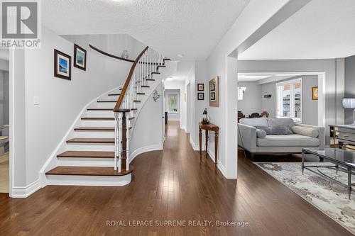 88 Empress Road, Vaughan, ON - Indoor Photo Showing Living Room