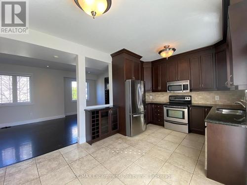 2430 Second Street, Burlington (Brant), ON - Indoor Photo Showing Kitchen With Stainless Steel Kitchen