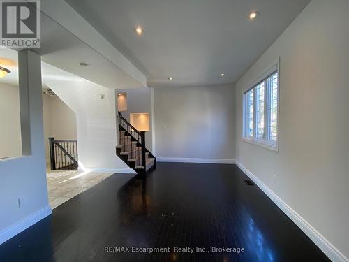 2430 Second Street, Burlington (Brant), ON - Indoor Photo Showing Other Room