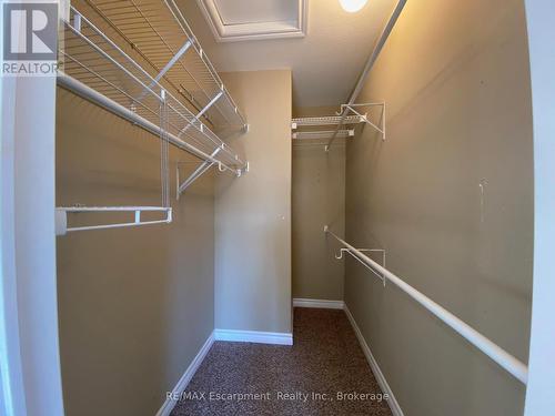 2430 Second Street, Burlington (Brant), ON - Indoor With Storage