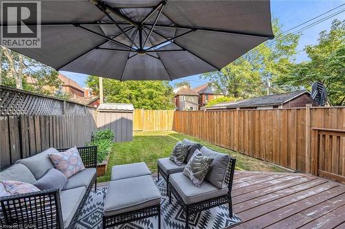 39 Fairleigh Avenue N, Hamilton, ON - Outdoor With Deck Patio Veranda With Exterior