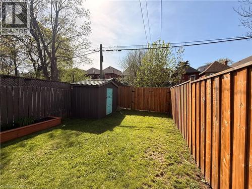 39 Fairleigh Avenue N, Hamilton, ON - Outdoor