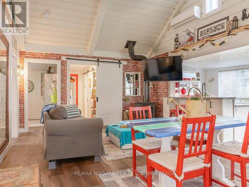3412 Locust Street, Port Colborne (Sherkston), ON - Indoor