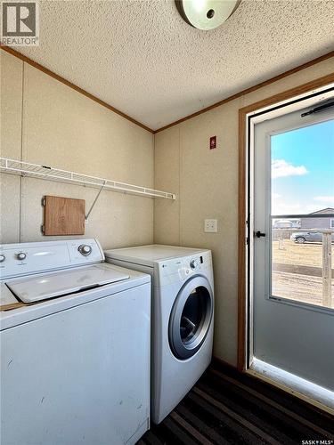 427 Vincent Avenue W, Churchbridge, SK - Indoor Photo Showing Laundry Room