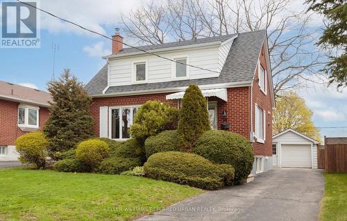 115 FERNHILL BOULEVARD  Oshawa, ON L1J 5J2