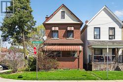 90 BELVIEW AVENUE  Hamilton, ON L8L 7K8