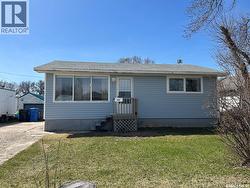 826 Eva STREET Estevan, SK S4A 1P3