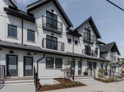 #2-1830 Allenby St Saanich, BC V8R 3B7