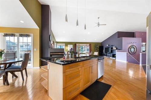 66 Breland Bay, Winnipeg, MB 