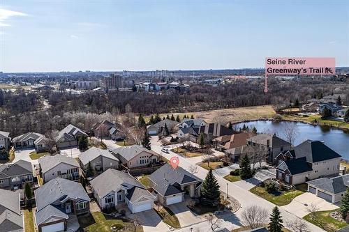 66 Breland Bay, Winnipeg, MB 