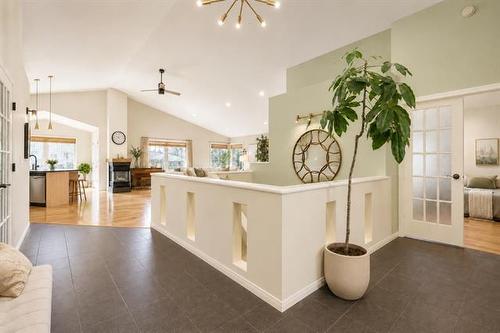 66 Breland Bay, Winnipeg, MB 