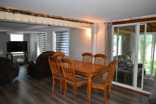 Salle à manger - 386Z  - 396Z Route 122, Saint-Guillaume, QC - Indoor Photo Showing Dining Room