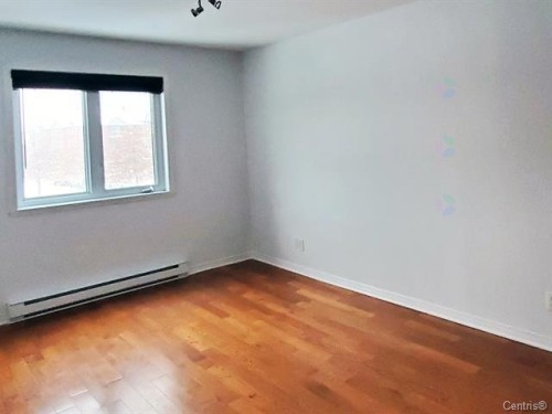 Bedroom - 304-14370 Rue Jolicoeur, Montréal (Pierrefonds-Roxboro), QC - Indoor Photo Showing Other Room
