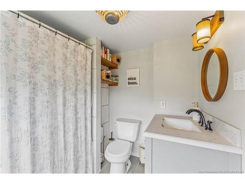 10 Stanley Oliver Rd, Back Bay, NB 